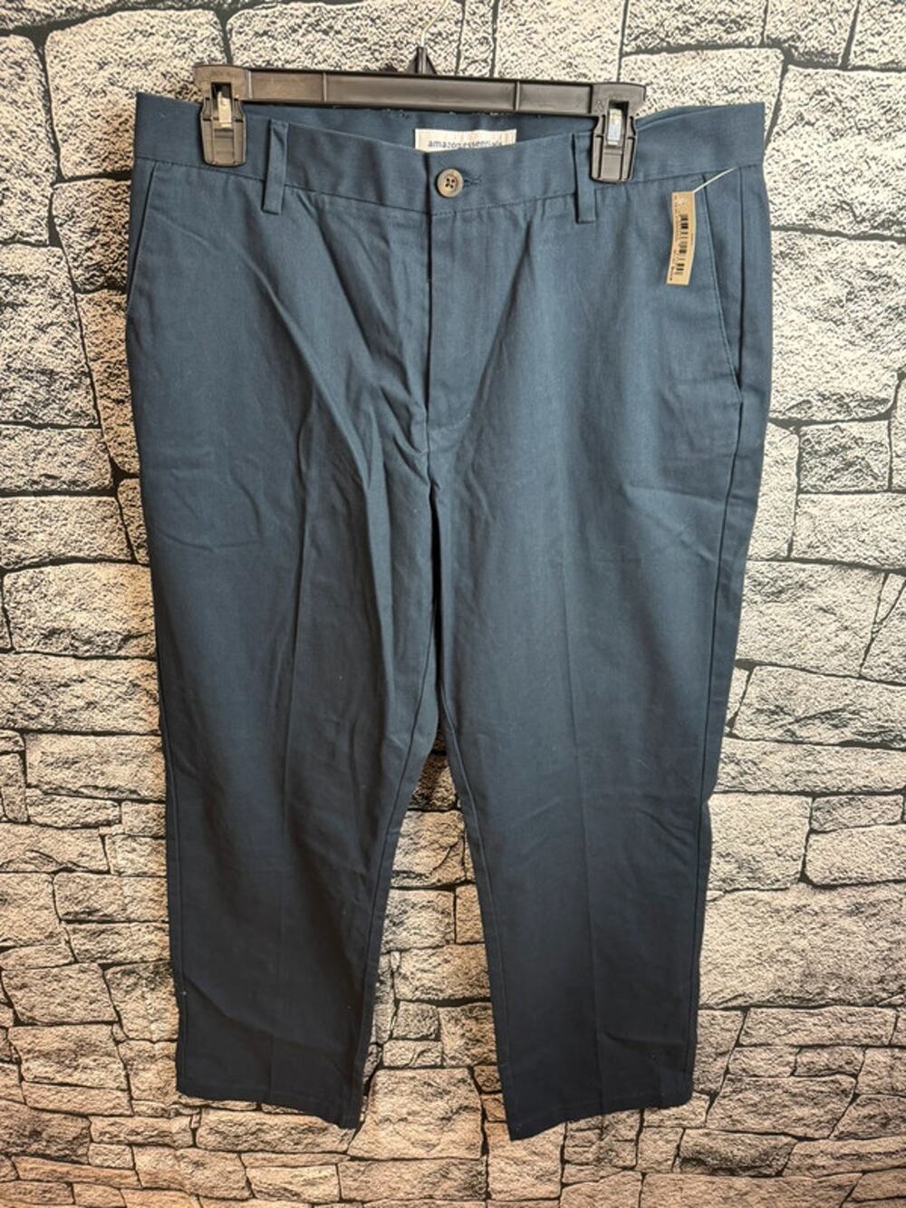 Men’s Amazon Essentials Navy Classic Fit Chino Pants - 33x30